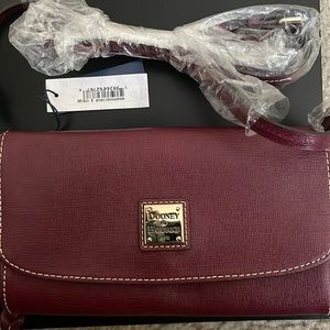 NWT burgundy Dooney and Bourke crossbody handbag